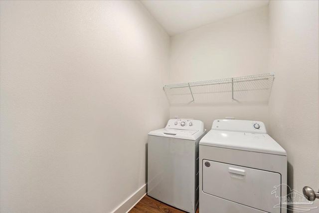 9303 Salter Rd, Pace, FL 32571