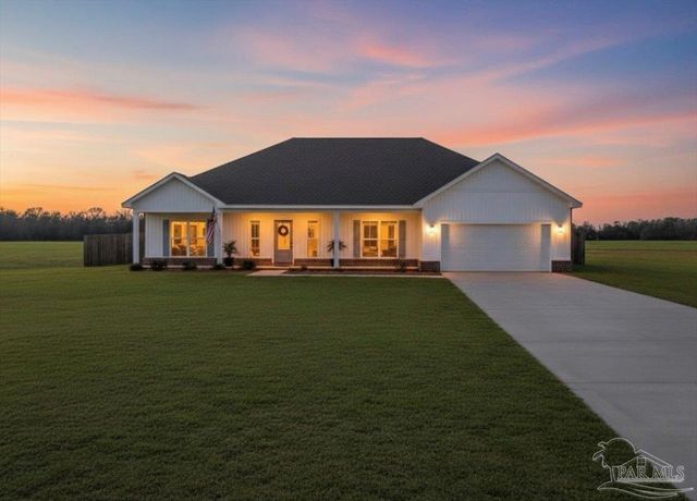 9303 Salter Rd, Pace, FL 32571