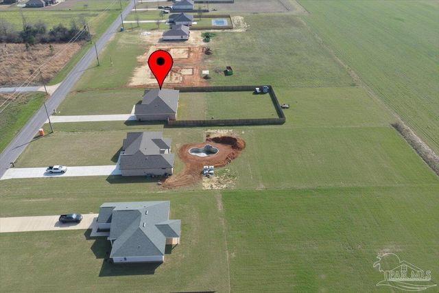 9303 Salter Rd, Pace, FL 32571