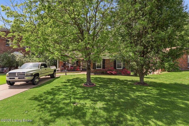 6922 Norlynn Dr, Louisville, KY 40228