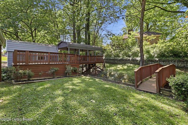 6922 Norlynn Dr, Louisville, KY 40228