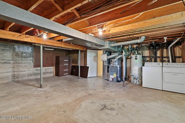 6922 Norlynn Dr, Louisville, KY 40228