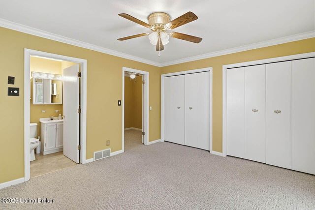 6922 Norlynn Dr, Louisville, KY 40228