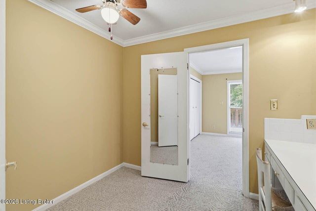 6922 Norlynn Dr, Louisville, KY 40228