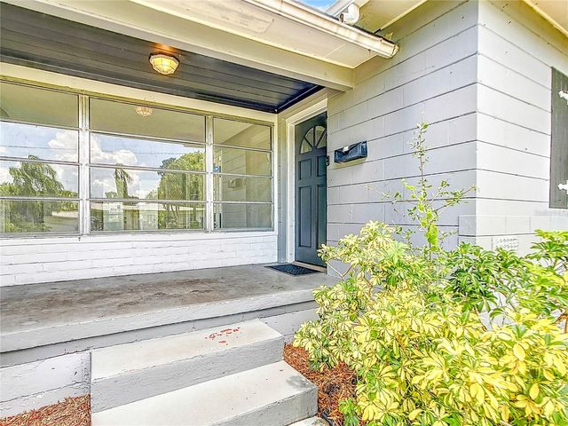 3753 BENSON AVENUE N, St Petersburg, FL 33713