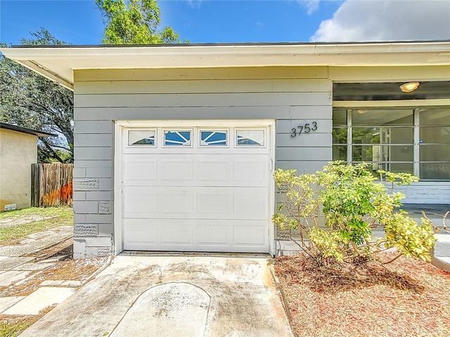 3753 BENSON AVENUE N, St Petersburg, FL 33713