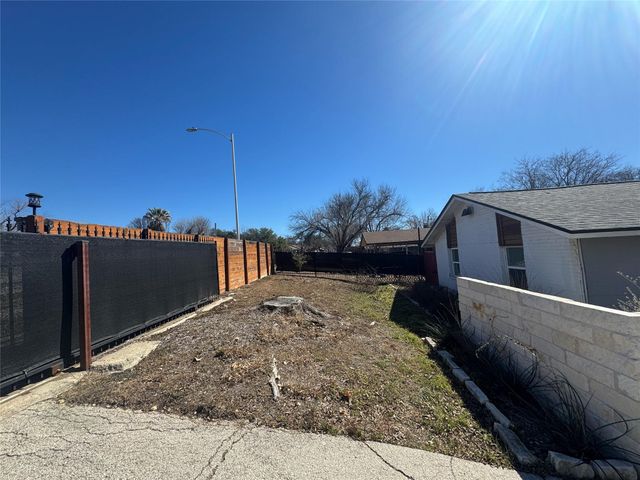 2307 Teri RD, Austin, TX 78744