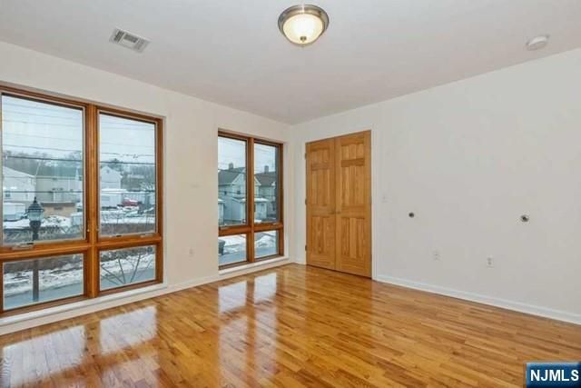 17 Meadow Road 104, Rutherford, NJ 07070