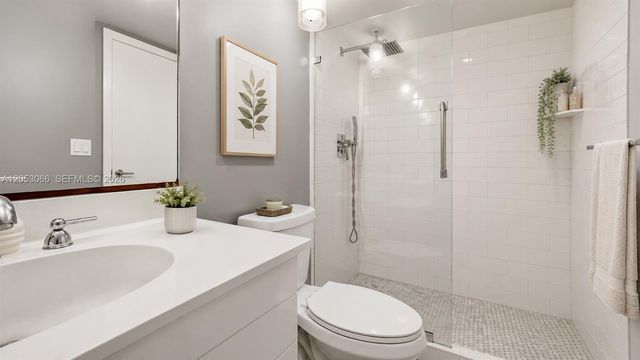 3000 S Ocean Drive 1516, Hollywood, FL 33019