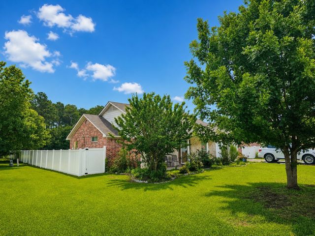 305 Bob White Street, Pittsburg, TX 75686