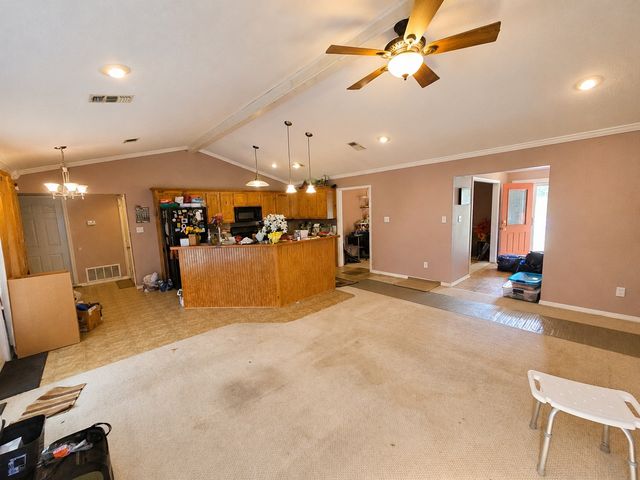 305 Bob White Street, Pittsburg, TX 75686