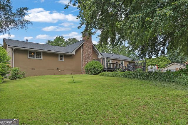 2184 Valley Creek Circle, Snellville, GA 30078