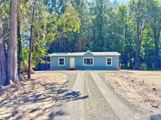 21 E Fox Lane, Shelton, WA 98584