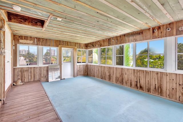 217 MARINA DRIVE, Fort Pierce, FL 34949