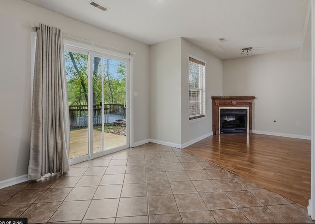 707 BOULDER DR, Columbia, MO 65201