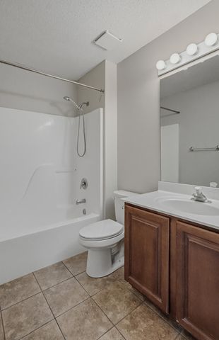 707 BOULDER DR, Columbia, MO 65201