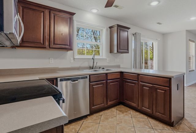 707 BOULDER DR, Columbia, MO 65201