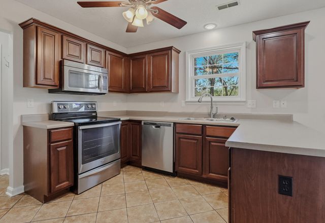 707 BOULDER DR, Columbia, MO 65201