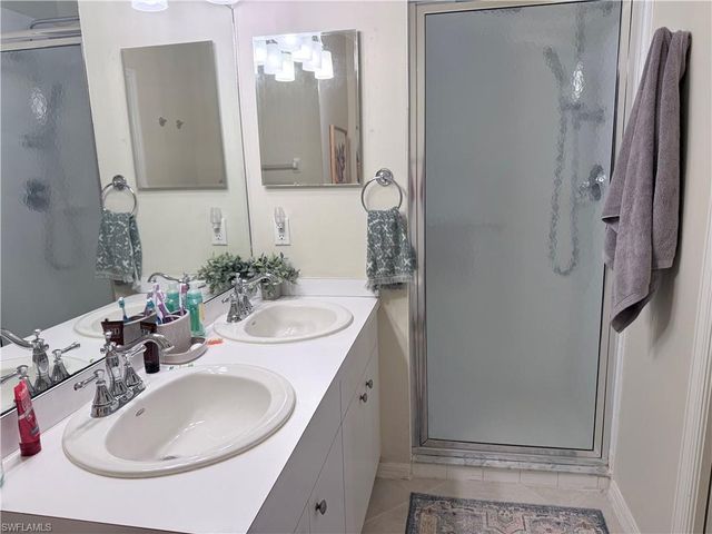 2730 Cypress Trace CIR 2837, Naples, FL 34119