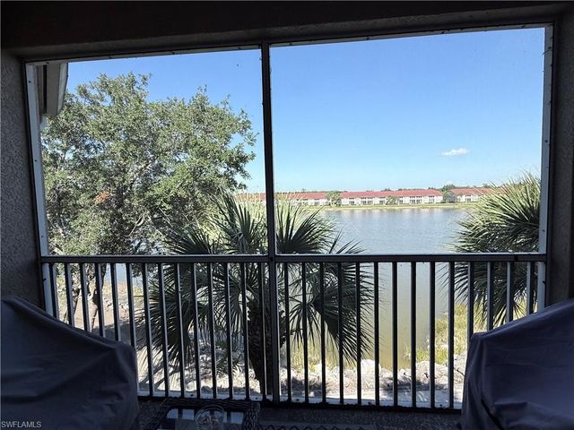 2730 Cypress Trace CIR 2837, Naples, FL 34119