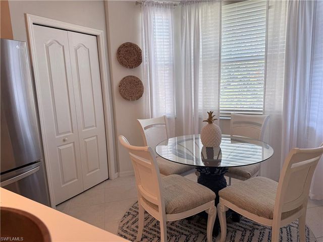2730 Cypress Trace CIR 2837, Naples, FL 34119