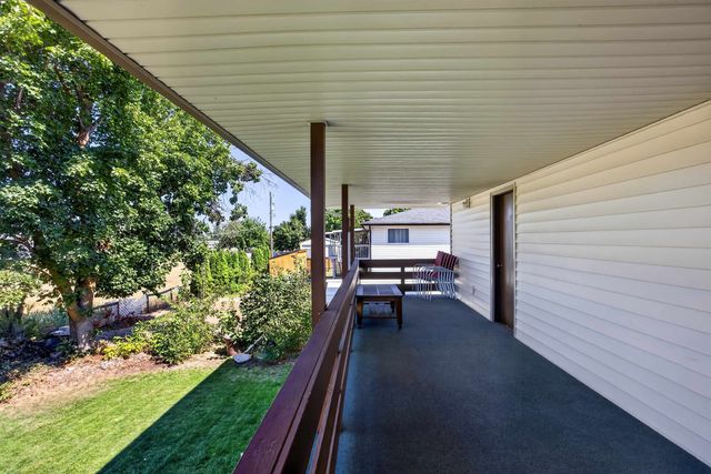 11515 E 10th Ave, Spokane Valley, WA 99206