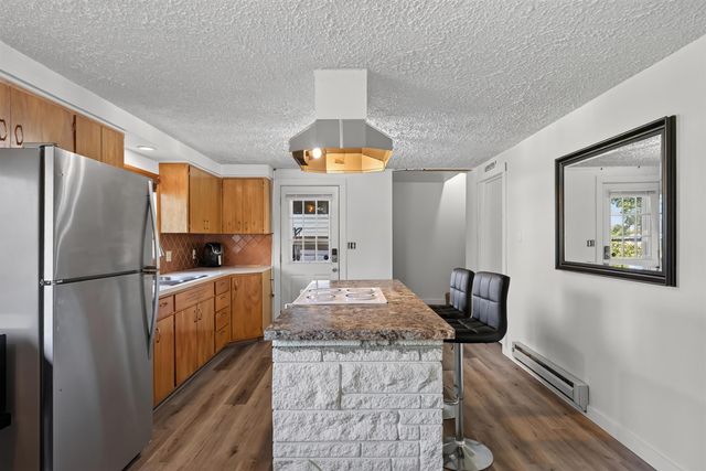 11515 E 10th Ave, Spokane Valley, WA 99206