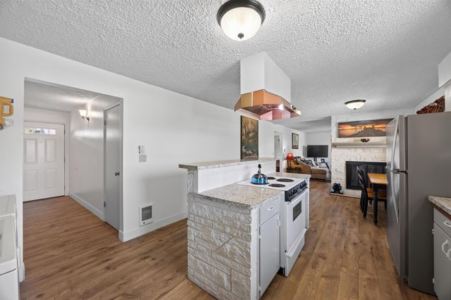 11515 E 10th Ave, Spokane Valley, WA 99206