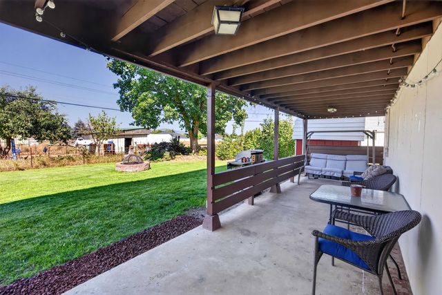 11515 E 10th Ave, Spokane Valley, WA 99206