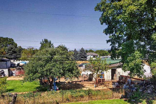 11515 E 10th Ave, Spokane Valley, WA 99206