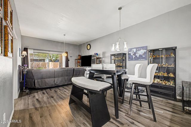 205 N 74TH Street 112, Mesa, AZ 85207