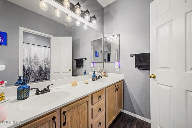 205 N 74TH Street 112, Mesa, AZ 85207