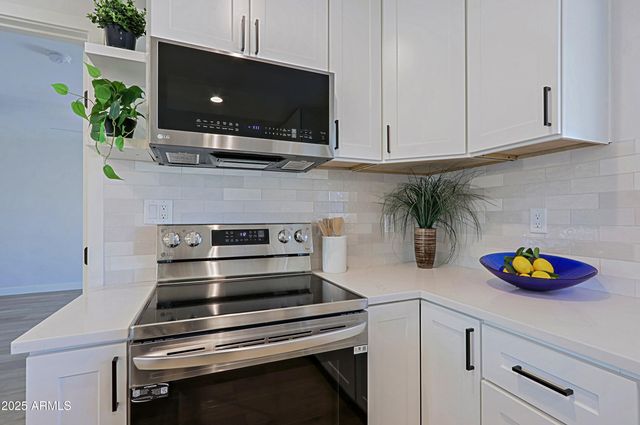 1215 E CAMBRIDGE Avenue, Phoenix, AZ 85006