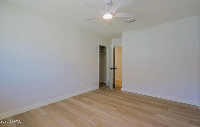 1215 E CAMBRIDGE Avenue, Phoenix, AZ 85006