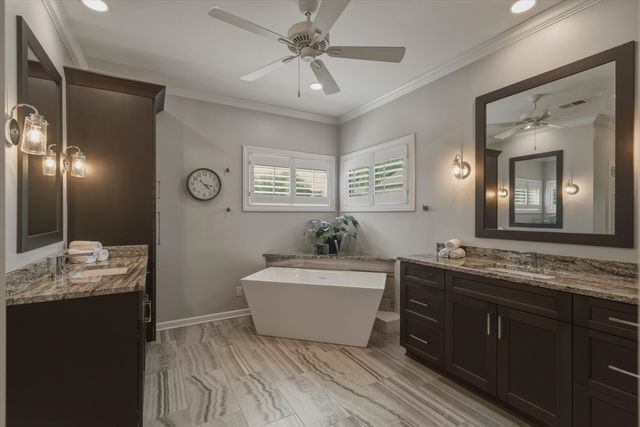 910 HATTON ST, Collierville, TN 38017