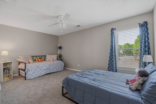 910 HATTON ST, Collierville, TN 38017