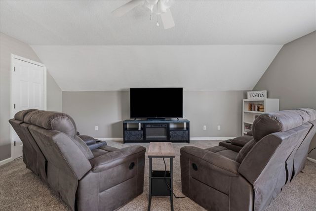 910 HATTON ST, Collierville, TN 38017