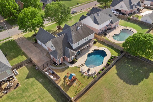 910 HATTON ST, Collierville, TN 38017