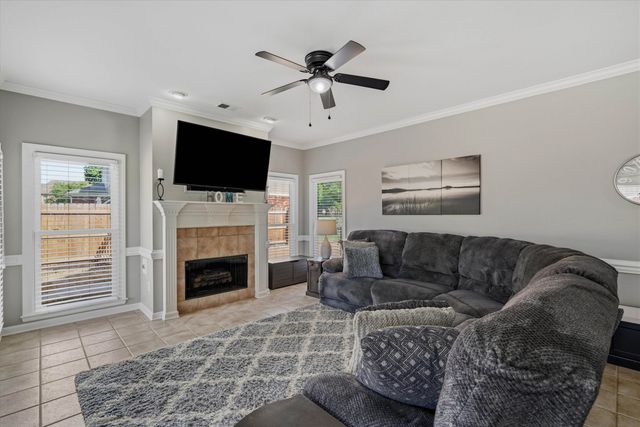 910 HATTON ST, Collierville, TN 38017