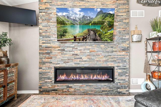 901 Casey DRIVE, Watertown, WI 53094