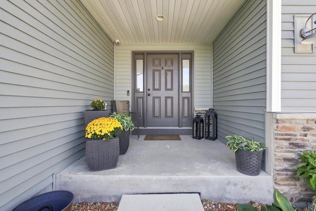 901 Casey DRIVE, Watertown, WI 53094