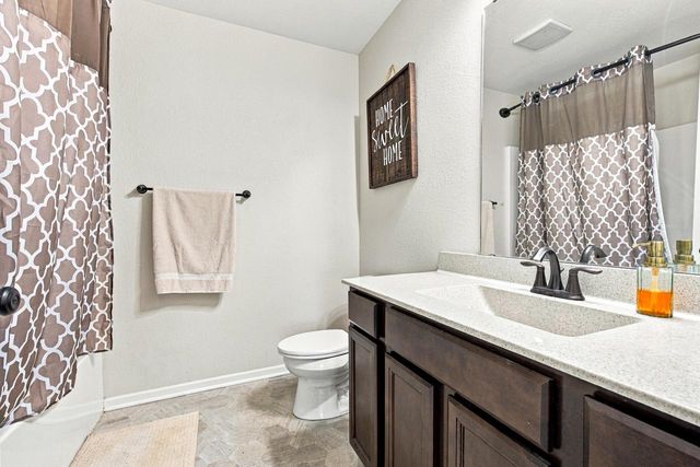 901 Casey DRIVE, Watertown, WI 53094