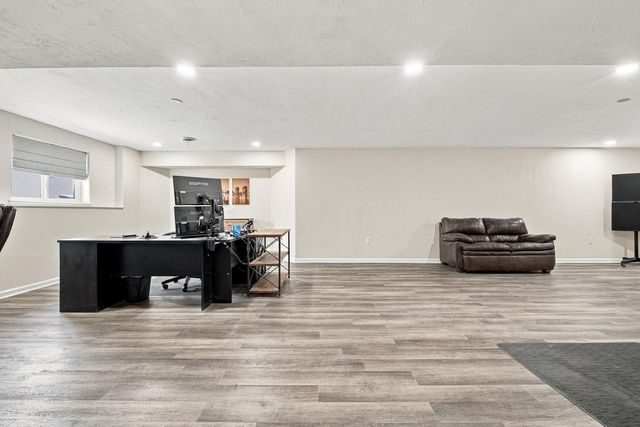 901 Casey DRIVE, Watertown, WI 53094