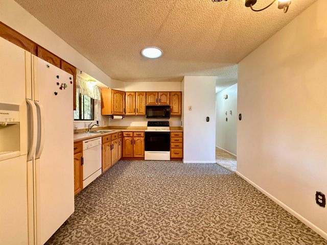 2979 Pinyon Avenue, Grand Junction, CO 81504