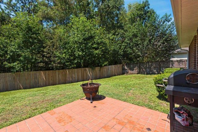 209 Villacrest Drive, Crestview, FL 32536