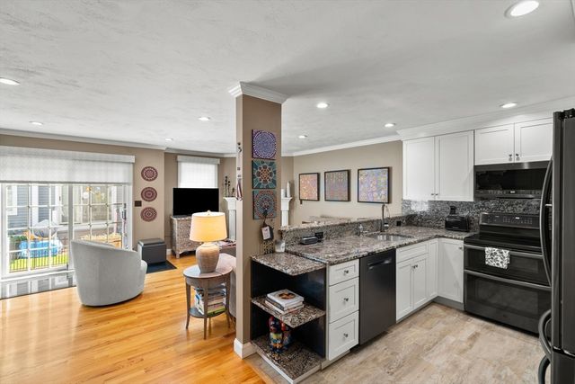 201 Main St 31, Woburn, MA 01801