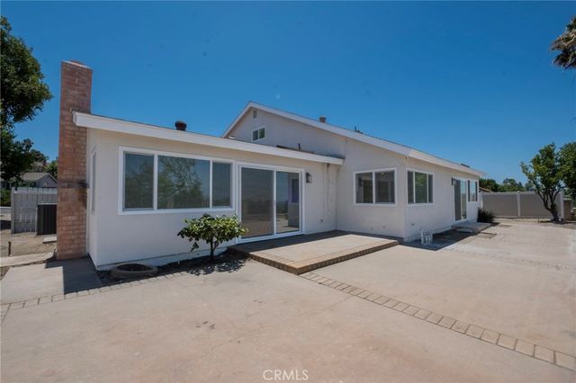 1371 Cadwell Court, Riverside, CA 92506