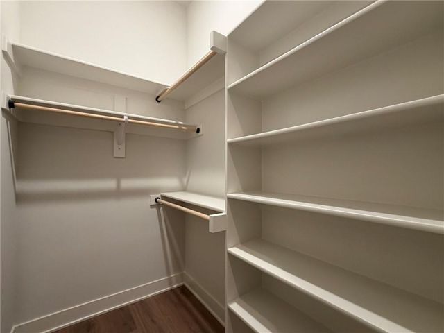 1716 SW Arbor Park Drive, Lee's Summit, MO 64082