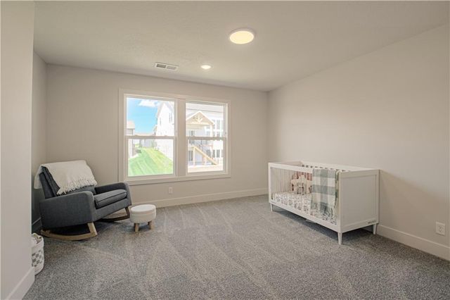 1716 SW Arbor Park Drive, Lee's Summit, MO 64082