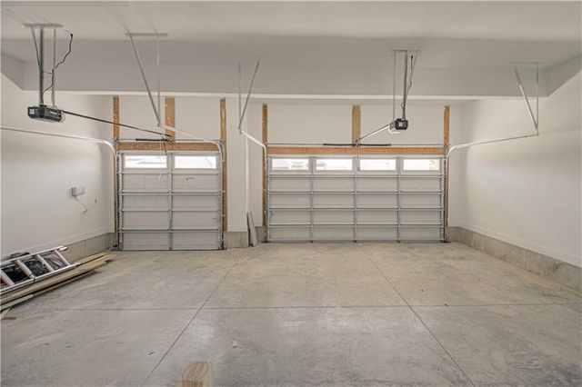 1716 SW Arbor Park Drive, Lee's Summit, MO 64082